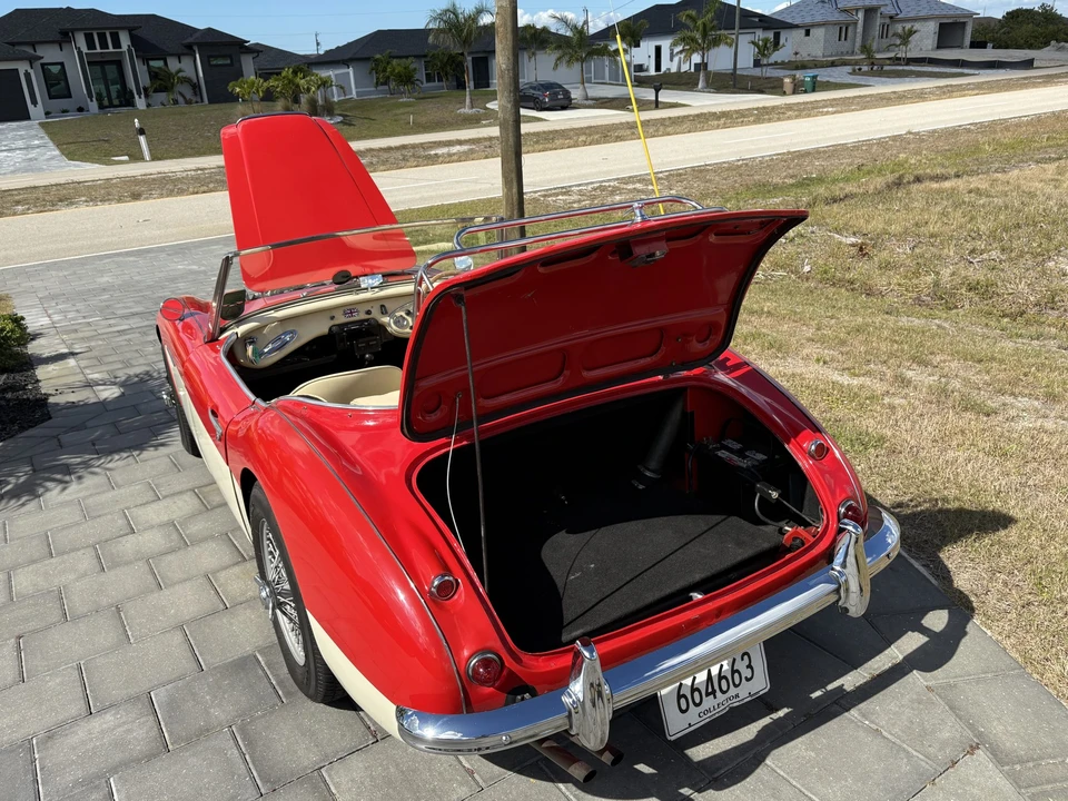 1961 Austin-Healey 3000 Mark II - Image 12 of 31