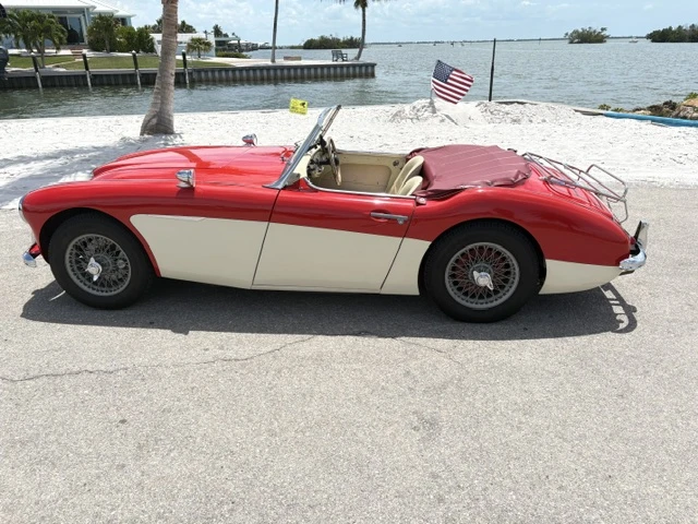 1961 Austin-Healey 3000 Mark II - Image 10 of 31