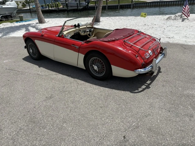 1961 Austin-Healey 3000 Mark II - Image 9 of 31