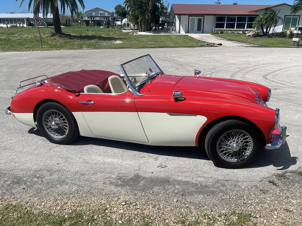 1961 Austin-Healey 3000 Mark II - Image 6 of 31