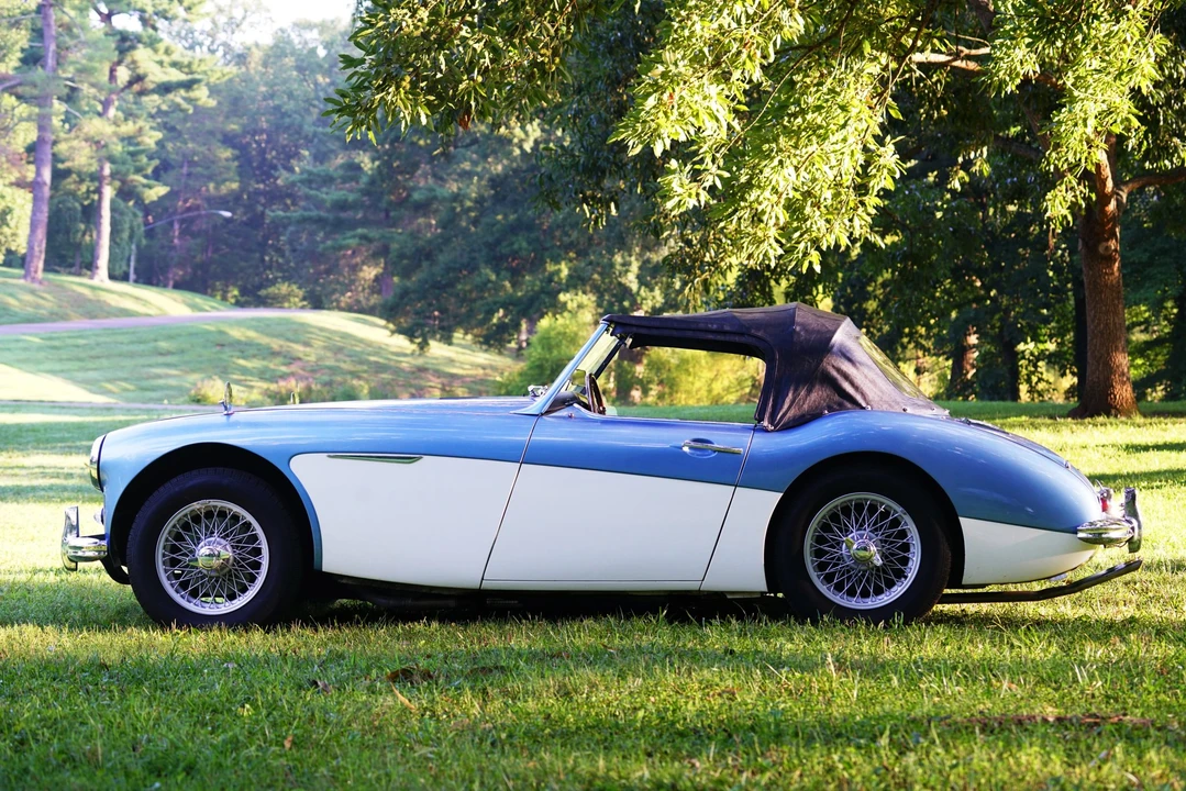 1961 Austin-Healey 3000 Mark II - Image 24 of 31