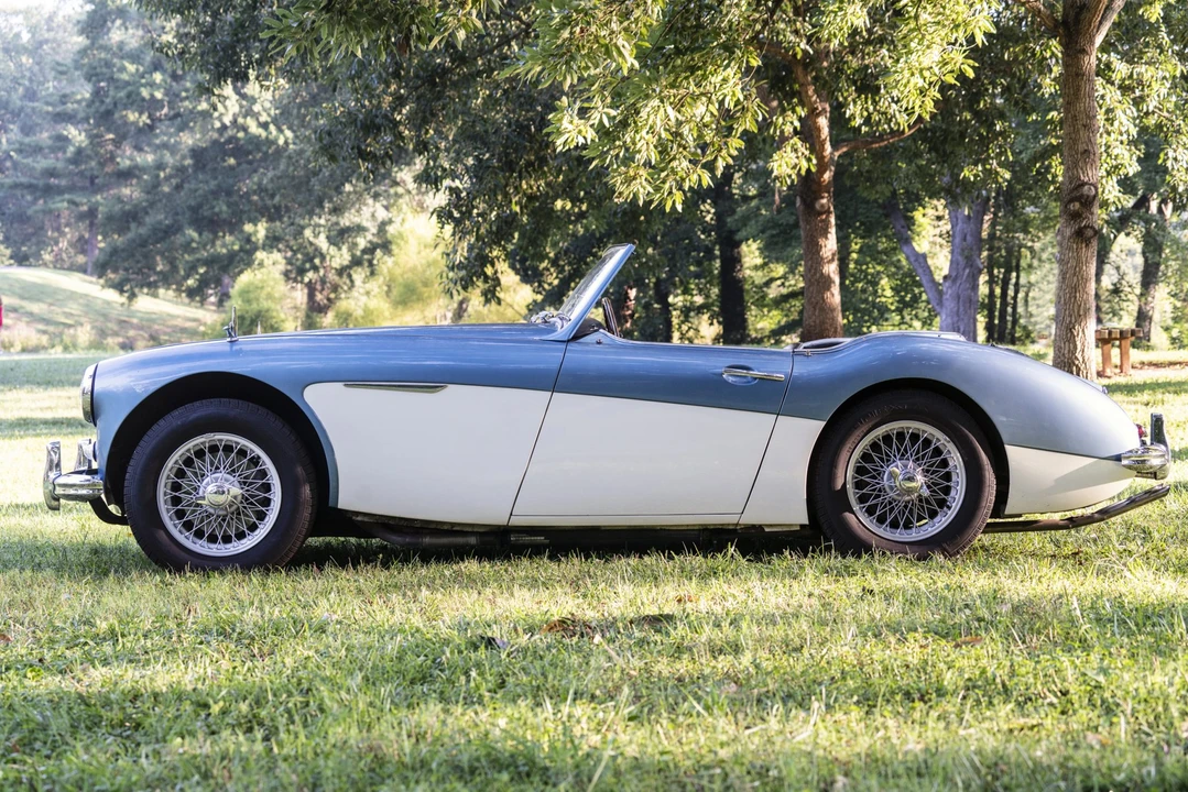 1961 Austin-Healey 3000 Mark II - Image 7 of 31