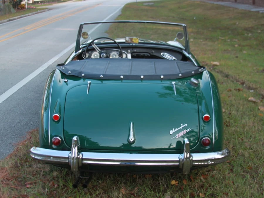 1961 Austin-Healey 3000 - Image 3 of 8