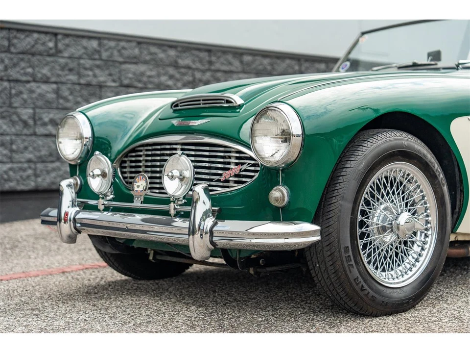 1961 Austin-Healey 3000 Mark I - Image 26 of 31