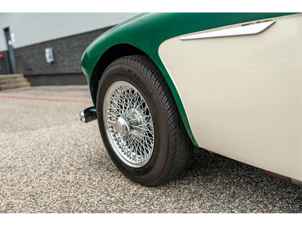 1961 Austin-Healey 3000 Mark I - Image 17 of 31