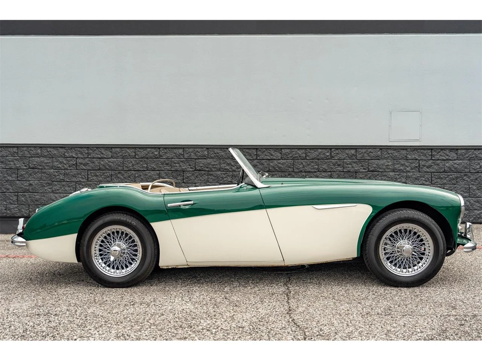 1961 Austin-Healey 3000 Mark I - Image 4 of 31