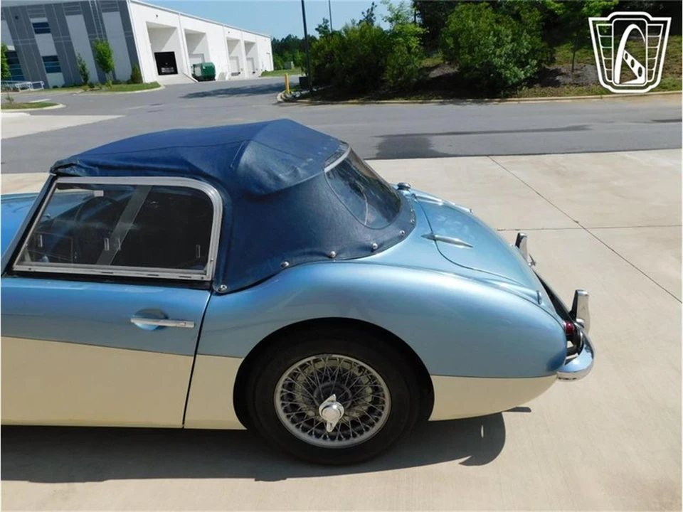 1961 Austin-Healey 3000 Mark I - Image 17 of 31