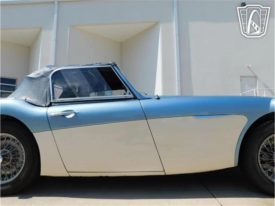 1961 Austin-Healey 3000 Mark I - Image 30 of 31