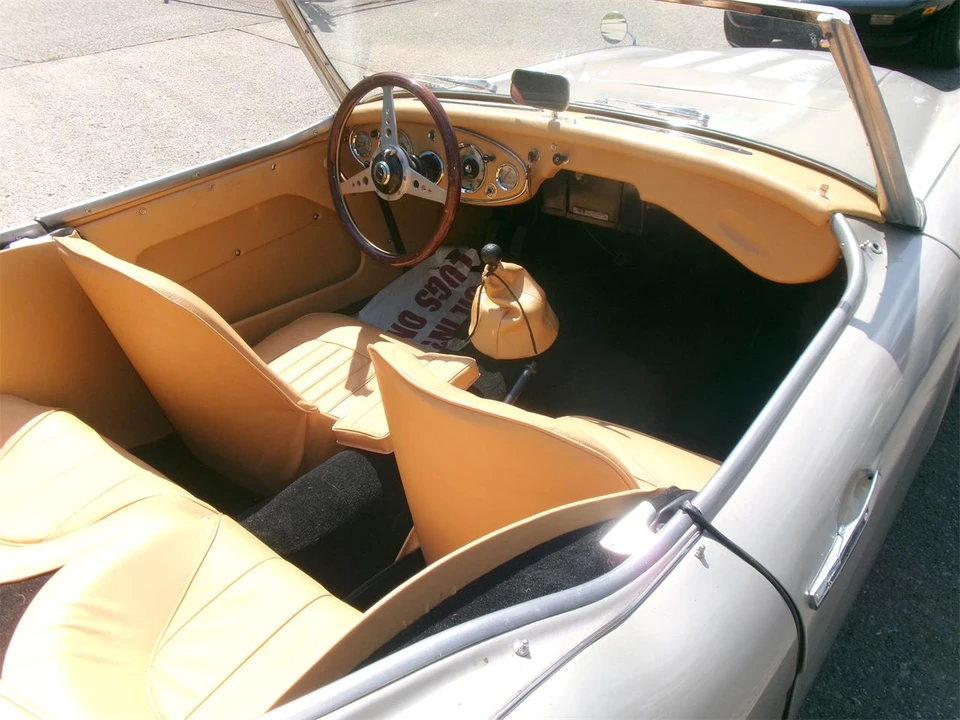 1961 Austin-Healey 3000 Mark II - Image 6 of 14