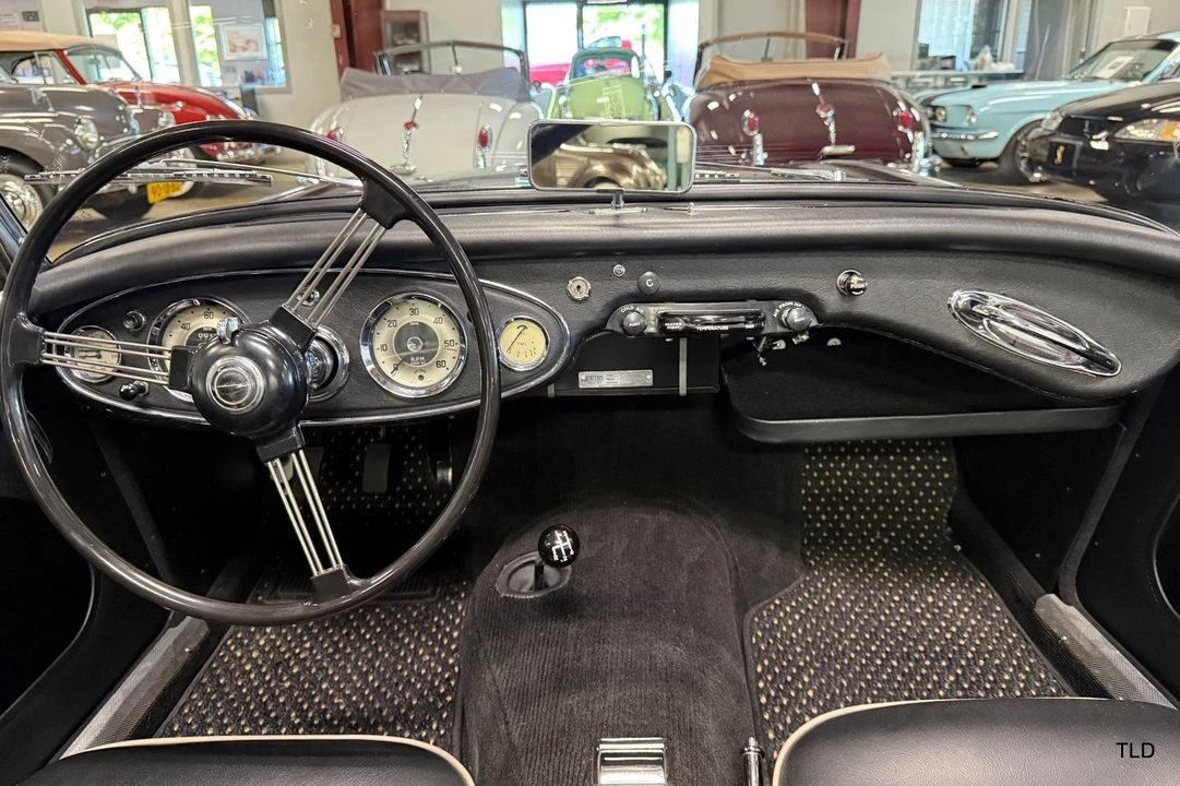 1961 Austin-Healey 3000 Mark I - Image 8 of 12