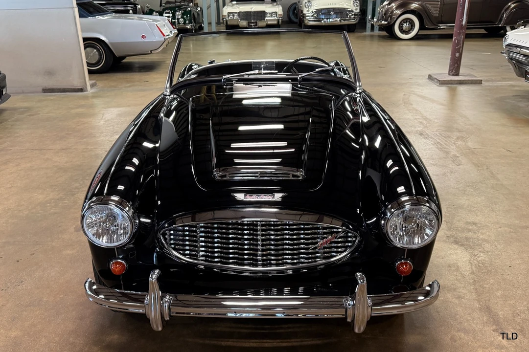 1961 Austin-Healey 3000 Mark I - Image 2 of 12
