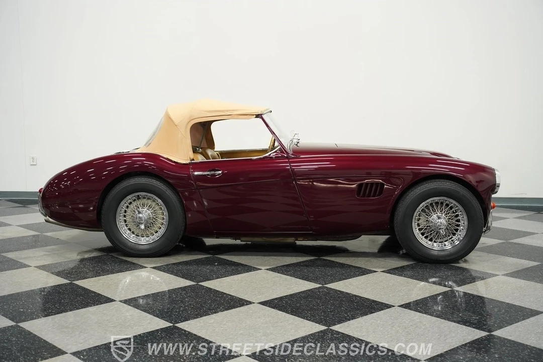 1961 Austin-Healey 3000 Mark II - Image 14 of 21