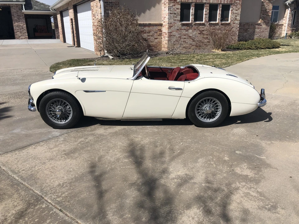 1961 Austin-Healey 3000 Mark I - Image 6 of 31