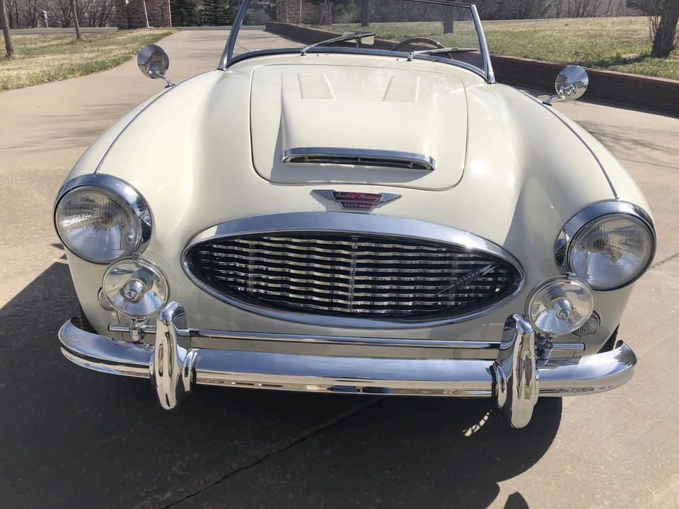 1961 Austin-Healey 3000 Mark I - Image 25 of 31
