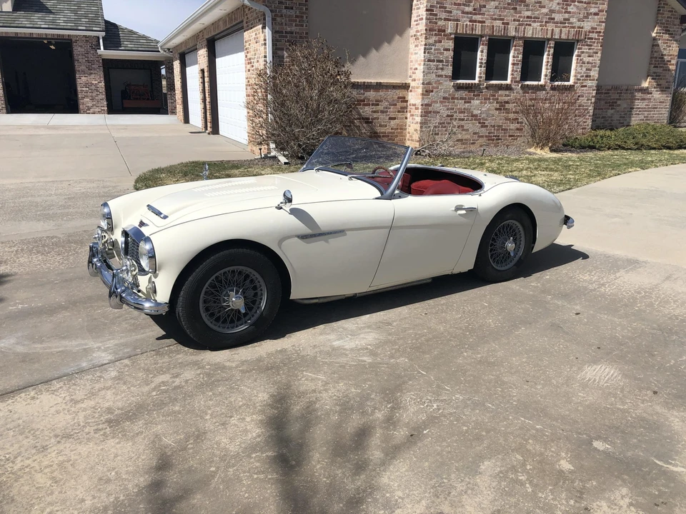 1961 Austin-Healey 3000 Mark I - Image 4 of 31