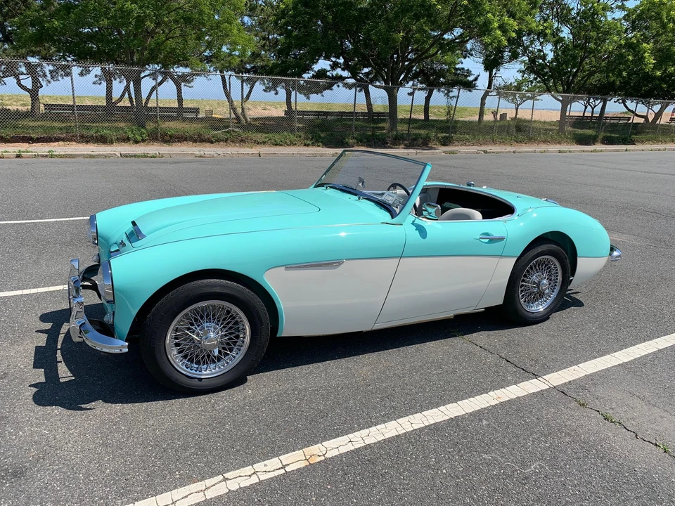 1961 Austin-Healey 3000 Mark I - Image 4 of 31