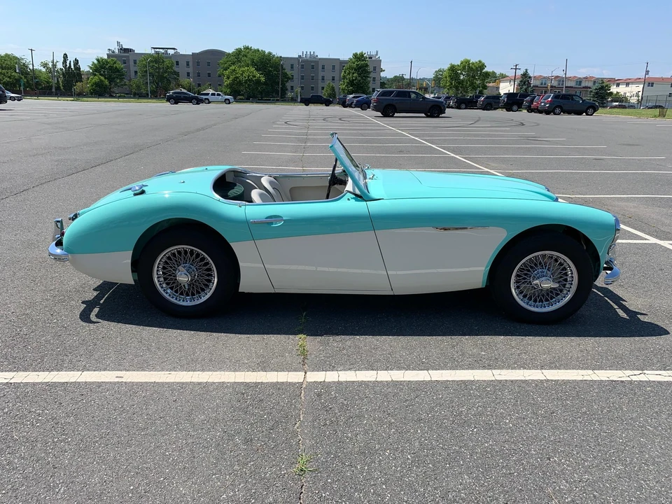 1961 Austin-Healey 3000 Mark I - Image 17 of 31
