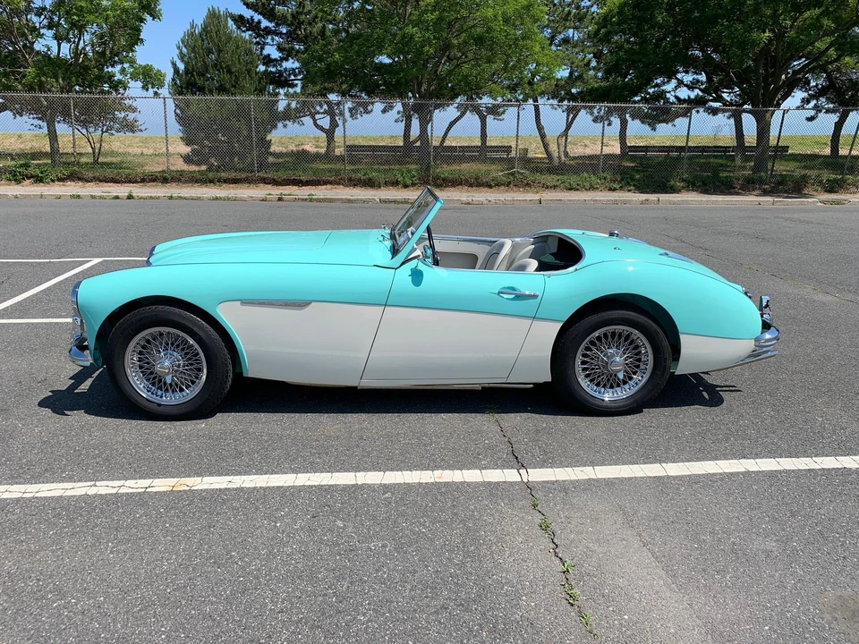 1961 Austin-Healey 3000 Mark I - Image 5 of 31