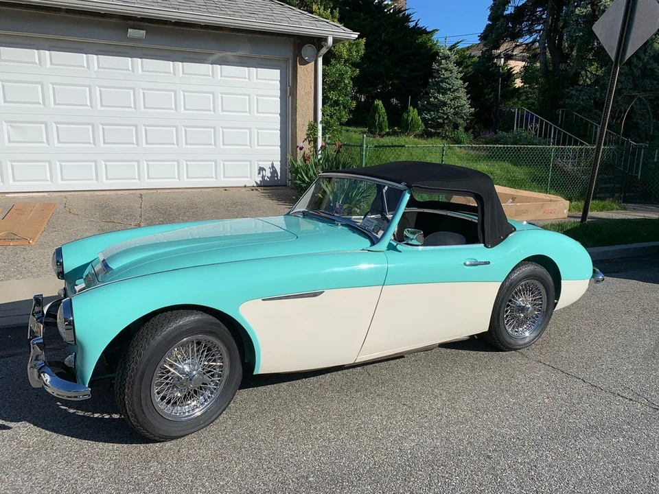 1961 Austin-Healey 3000 Mark I - Image 25 of 31