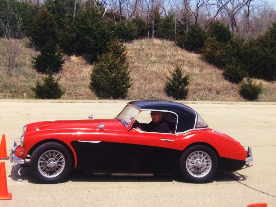 1961 Austin-Healey 3000 Mark I - Image 17 of 31