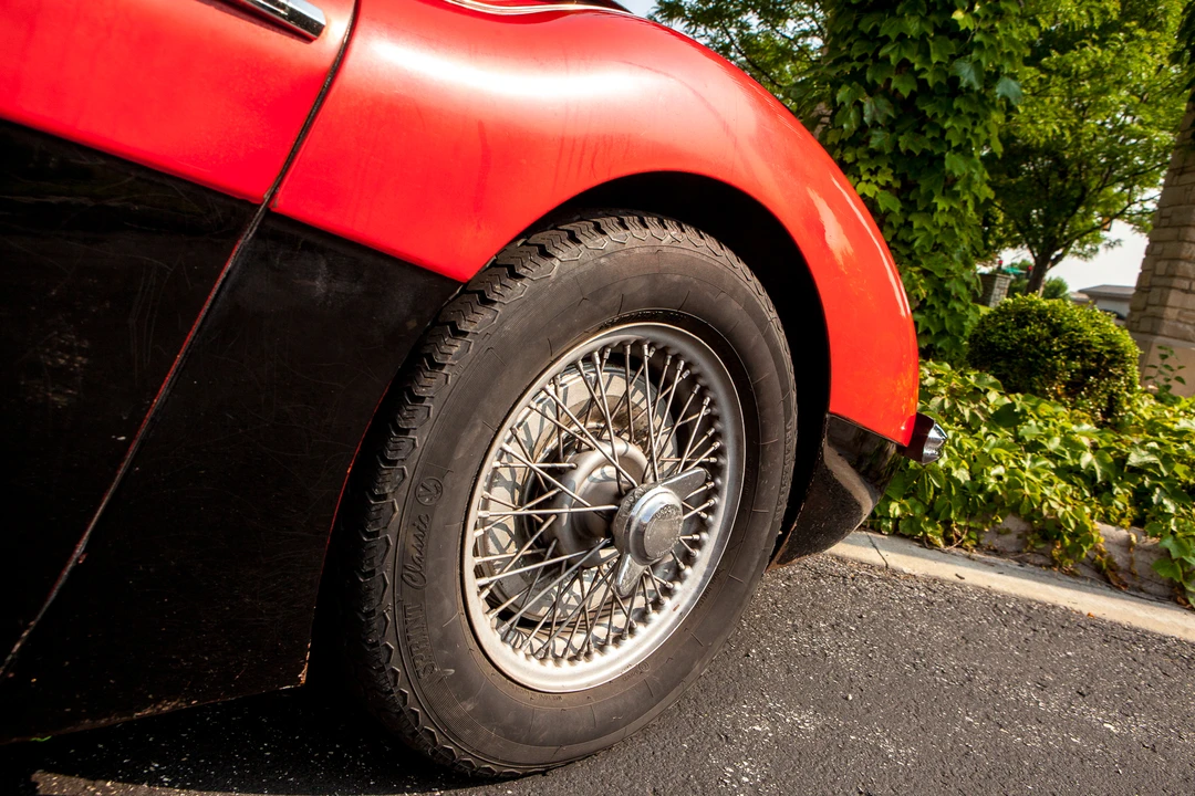 1961 Austin-Healey 3000 Mark I - Image 28 of 31