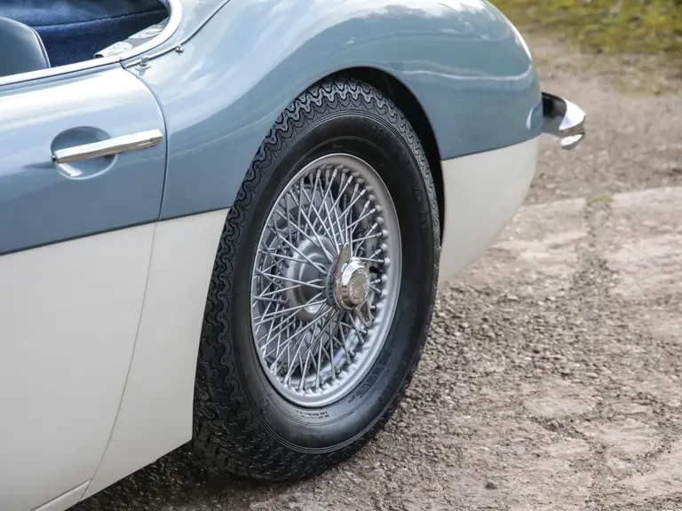 1961 Austin-Healey 3000 Mark II - Image 18 of 31
