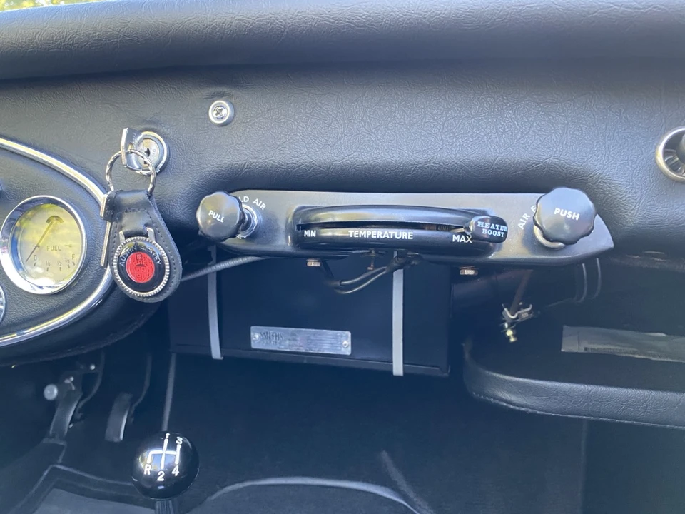 1961 Austin-Healey 3000 Mark II - Image 25 of 31