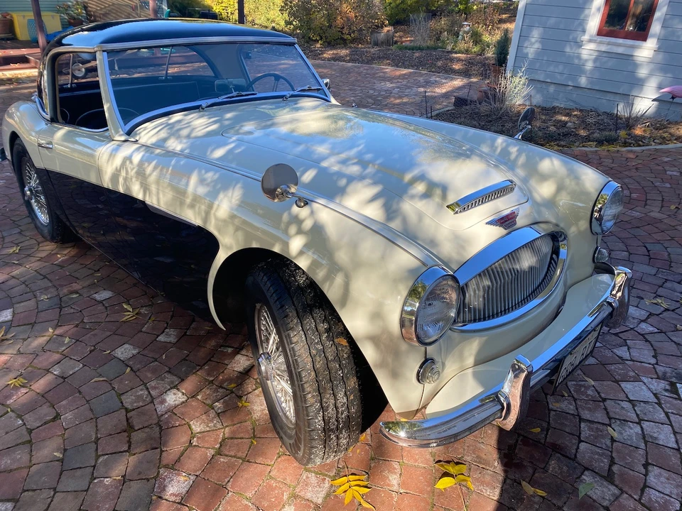 1961 Austin-Healey 3000 Mark II - Image 11 of 31