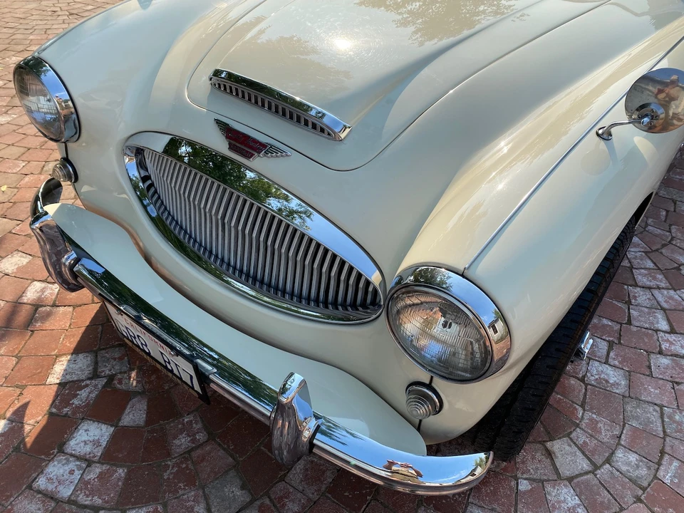 1961 Austin-Healey 3000 Mark II - Image 13 of 31