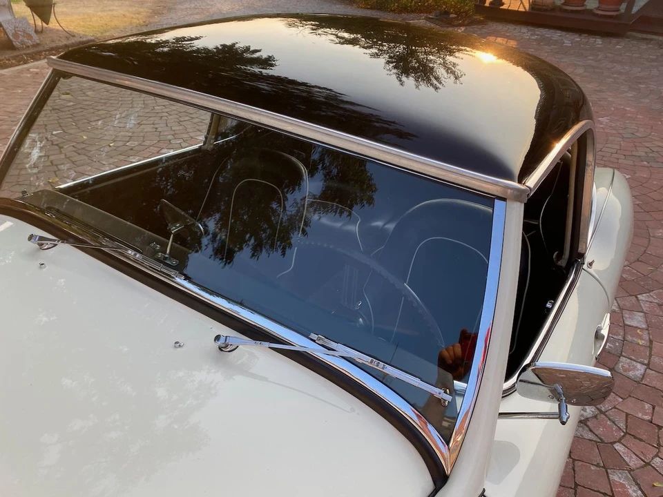 1961 Austin-Healey 3000 Mark II - Image 14 of 31