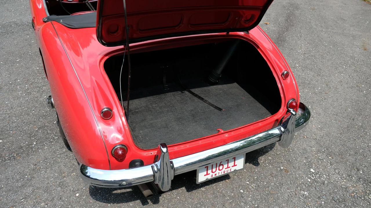 1961 Austin-Healey 3000 Mark I - Image 17 of 26
