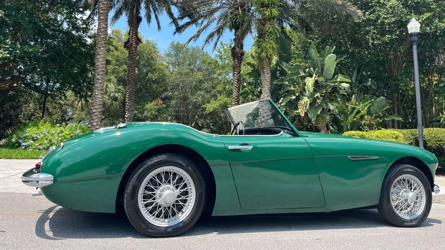 1961 Austin-Healey 3000 Mark I - Image 2 of 28