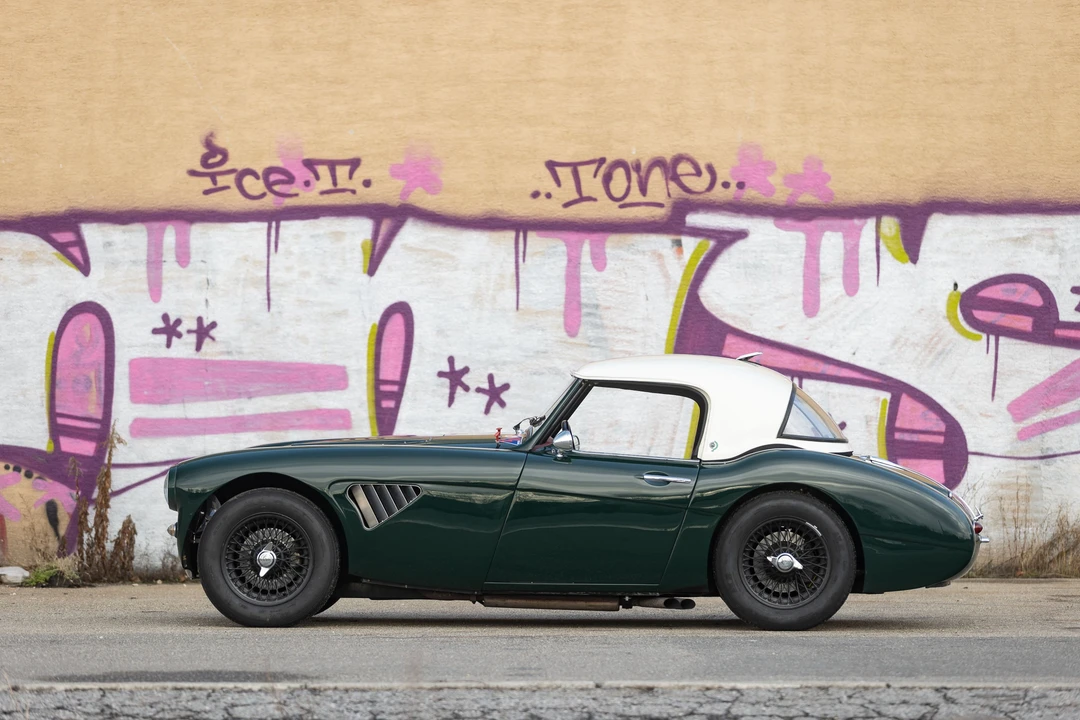 1961 Austin-Healey 3000 Mark II - Image 4 of 31