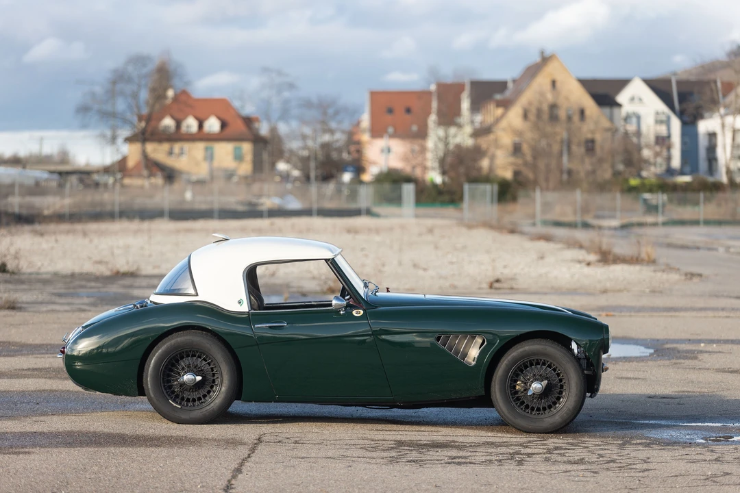 1961 Austin-Healey 3000 Mark II - Image 10 of 31
