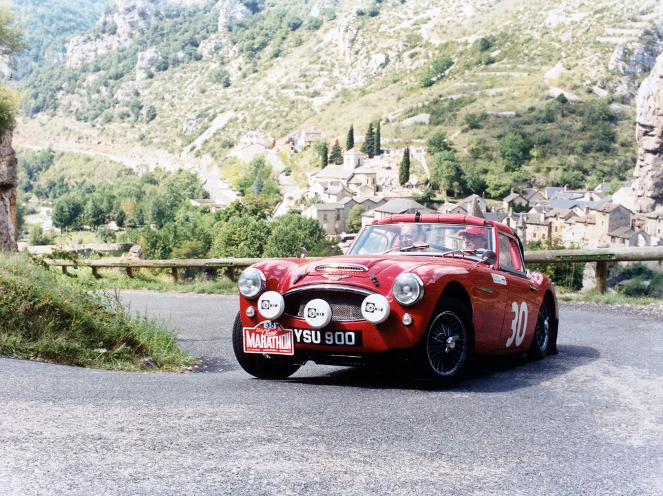 1961 Austin-Healey 3000 Mark II - Image 2 of 3