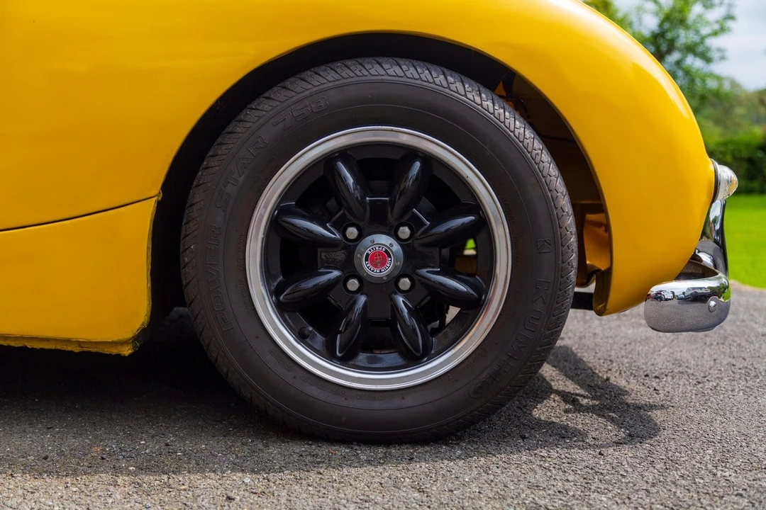 1961 Austin-Healey Sprite Mark I - Image 9 of 30