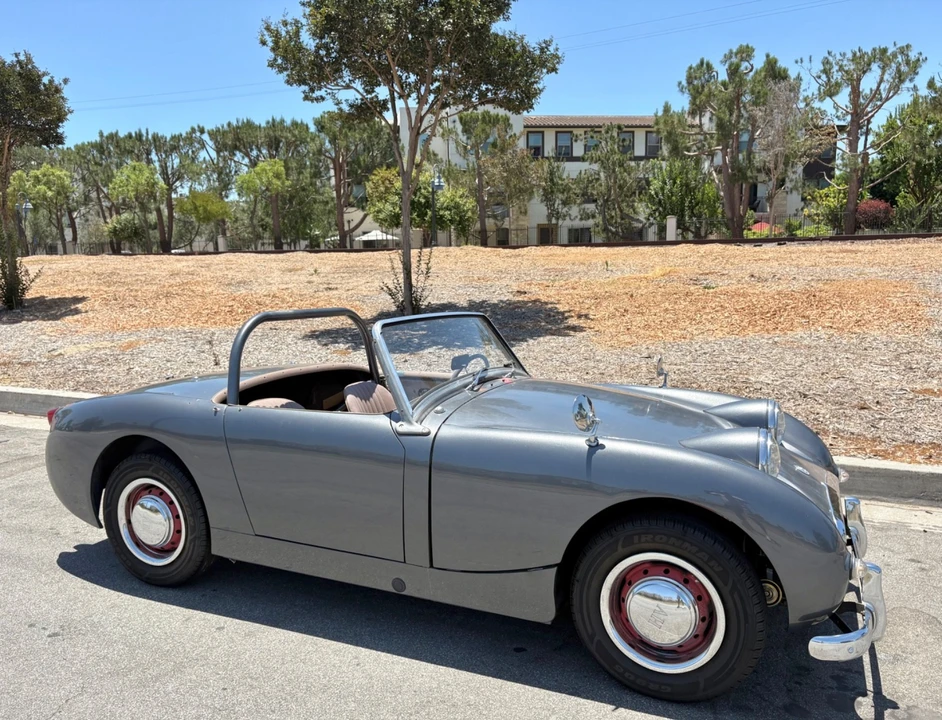 1961 Austin-Healey Sprite Mark I - Image 2 of 31