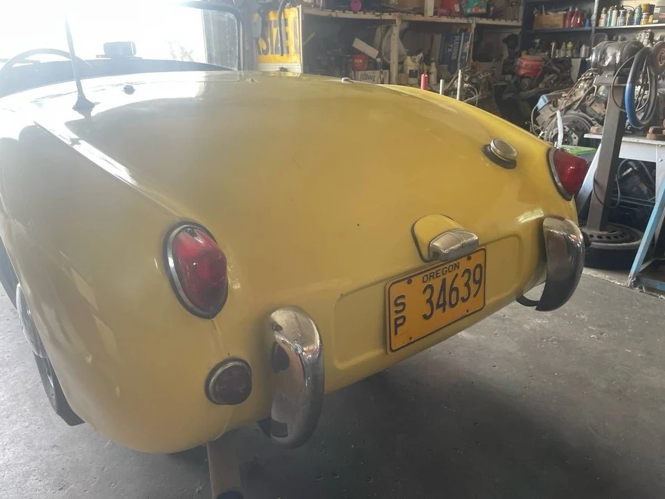 1961 Austin-Healey Sprite Mark I - Image 6 of 8