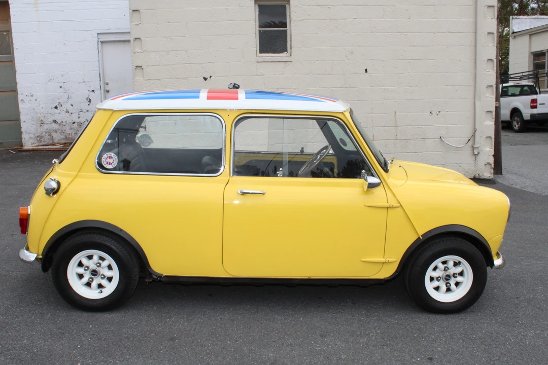 1961 Mini Mini Mark I - Image 2 of 31