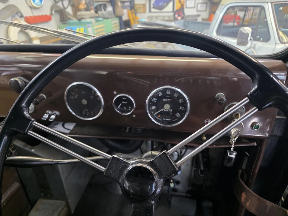 1961 Volkswagen - Image 24 of 31