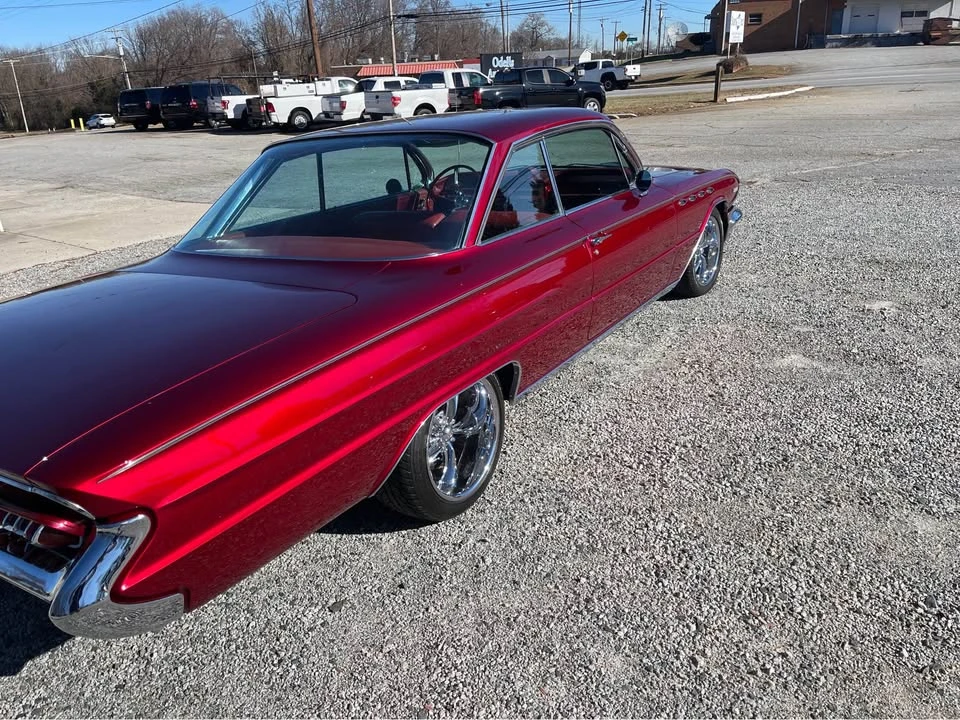 1961 Buick Electra - Image 4 of 8