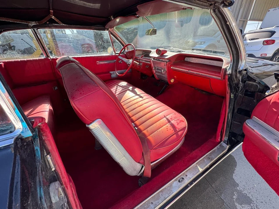 1961 Buick Electra - Image 12 of 23