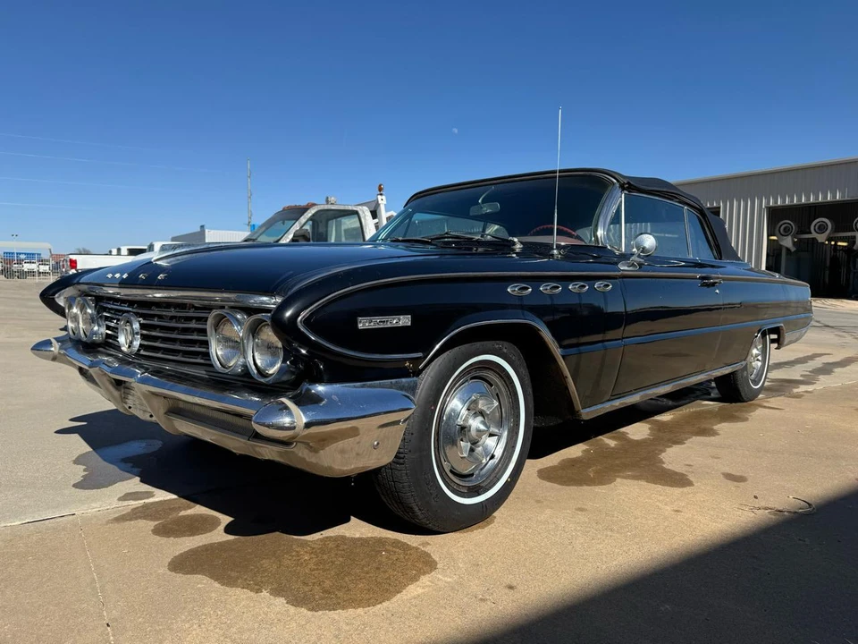 1961 Buick Electra - Image 5 of 23