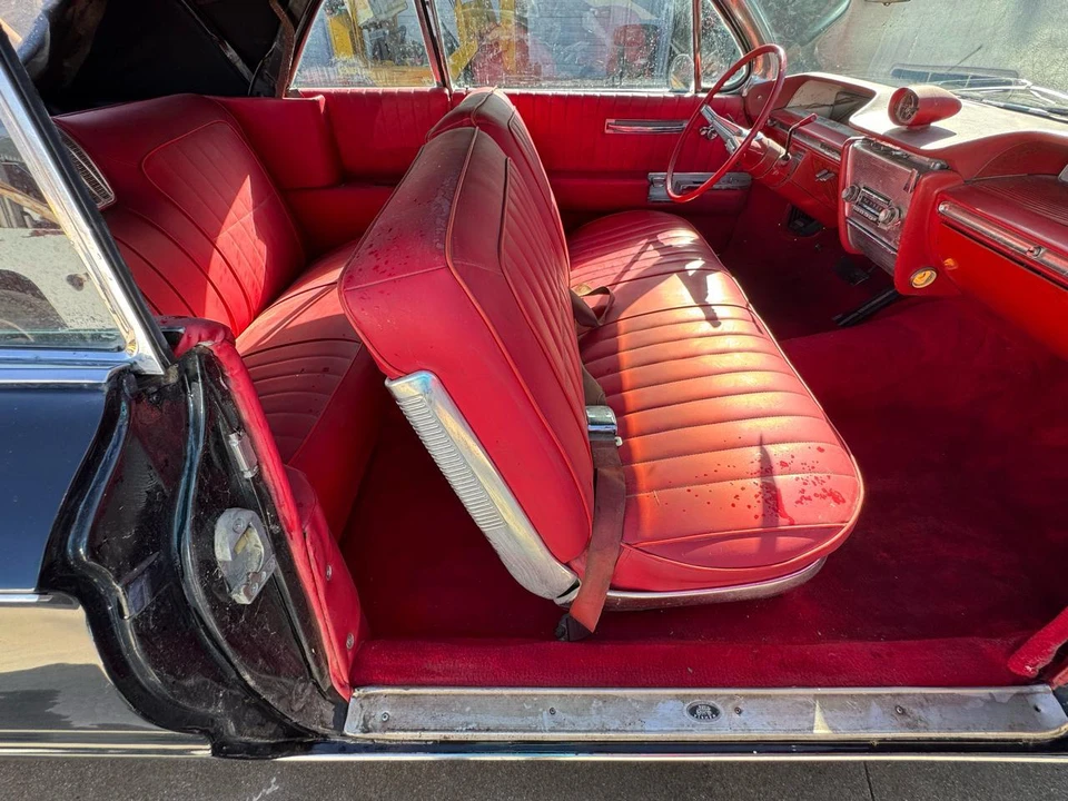 1961 Buick Electra - Image 13 of 23