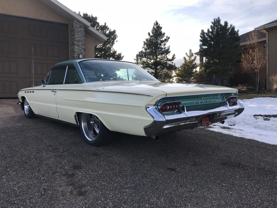 1961 Buick Electra - Image 9 of 31