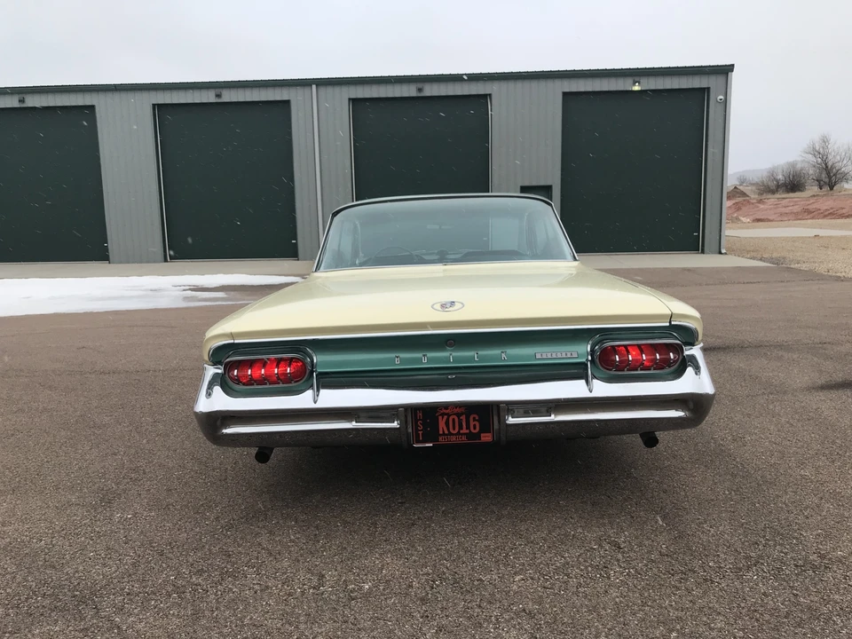 1961 Buick Electra - Image 11 of 31
