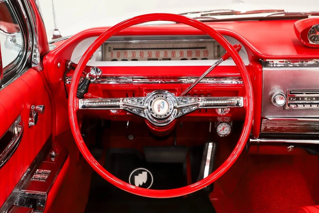 1961 Buick Electra - Image 16 of 21