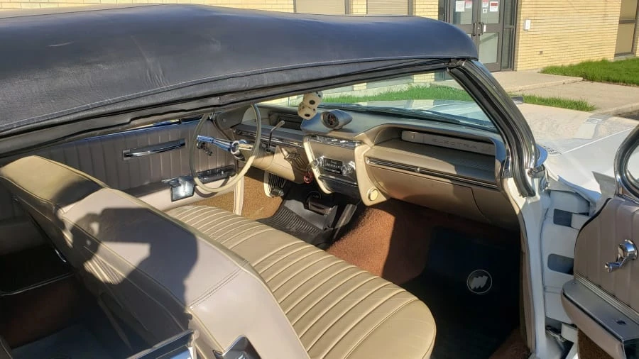 1961 Buick Electra - Image 7 of 14