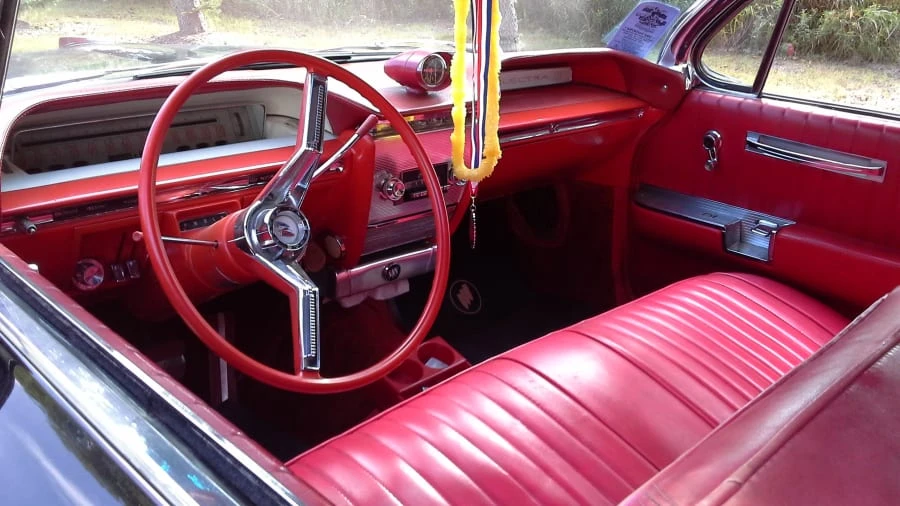 1961 Buick Electra - Image 2 of 2