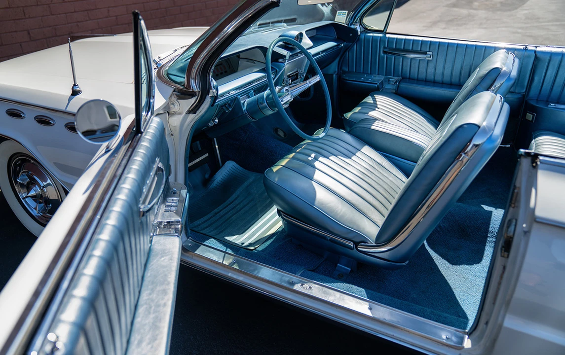 1961 Buick Electra - Image 14 of 31